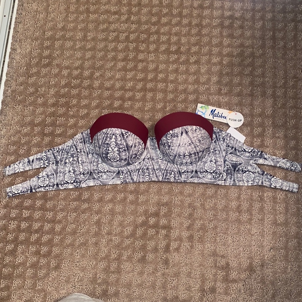 New Zumiez bikini top